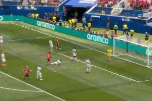 西班牙1-0领先奥地利！奥亚萨瓦尔进球，库库雷利亚助攻