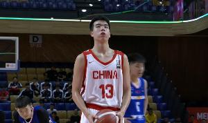 张懿赵杰伤势影响：16分钟内3投0中，仅得2分2板2助