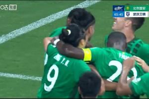 国安打破僵局！拉莫斯66分钟角球头球破门，1-0领先三镇